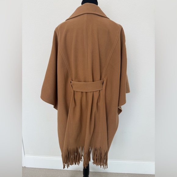 NWT Express Camel Fringed Cape Coat | Size M/L | Belted Poncho Trench - Picture 5 of 11